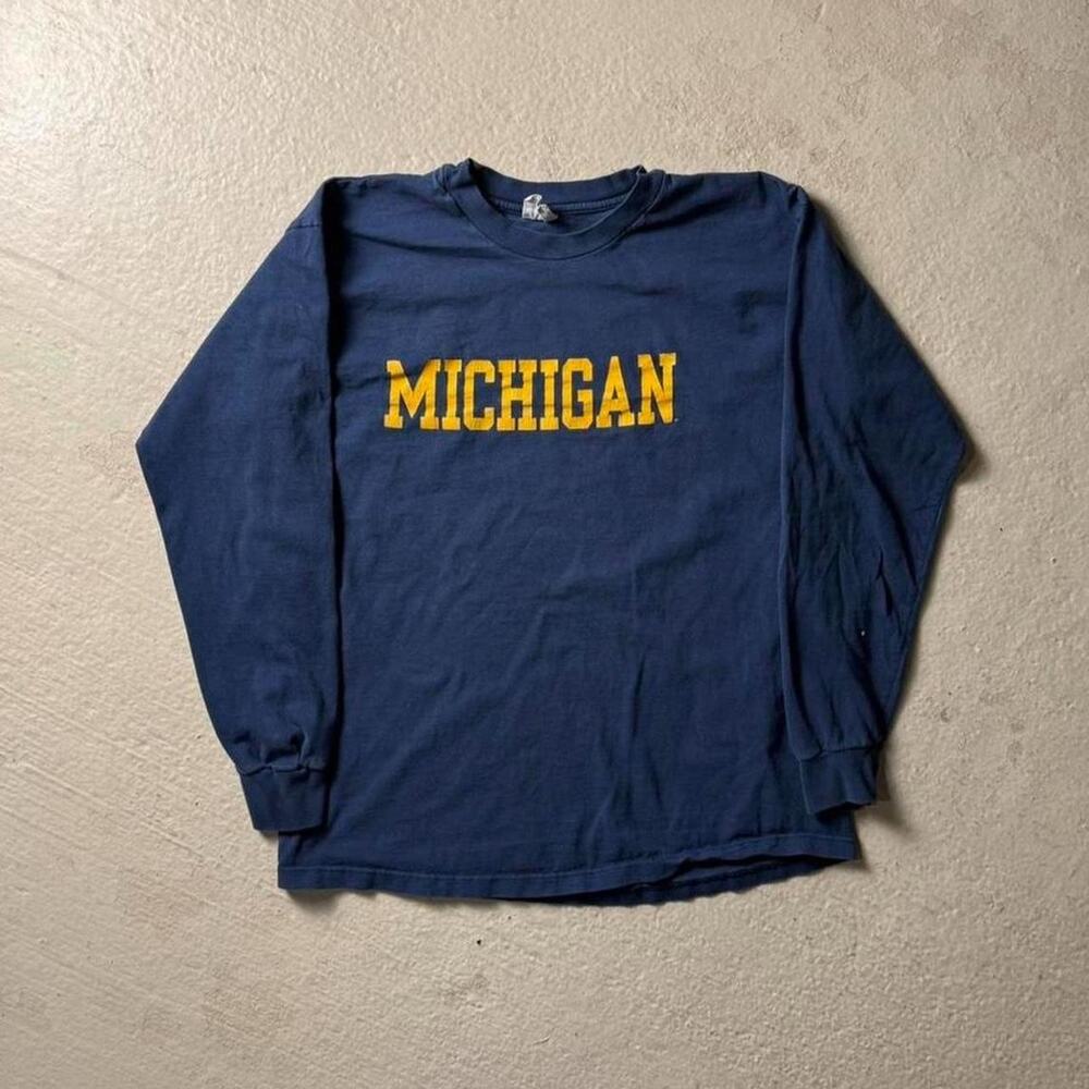 Vintage Michigan Men's L Spell Out Longsleeve Tee